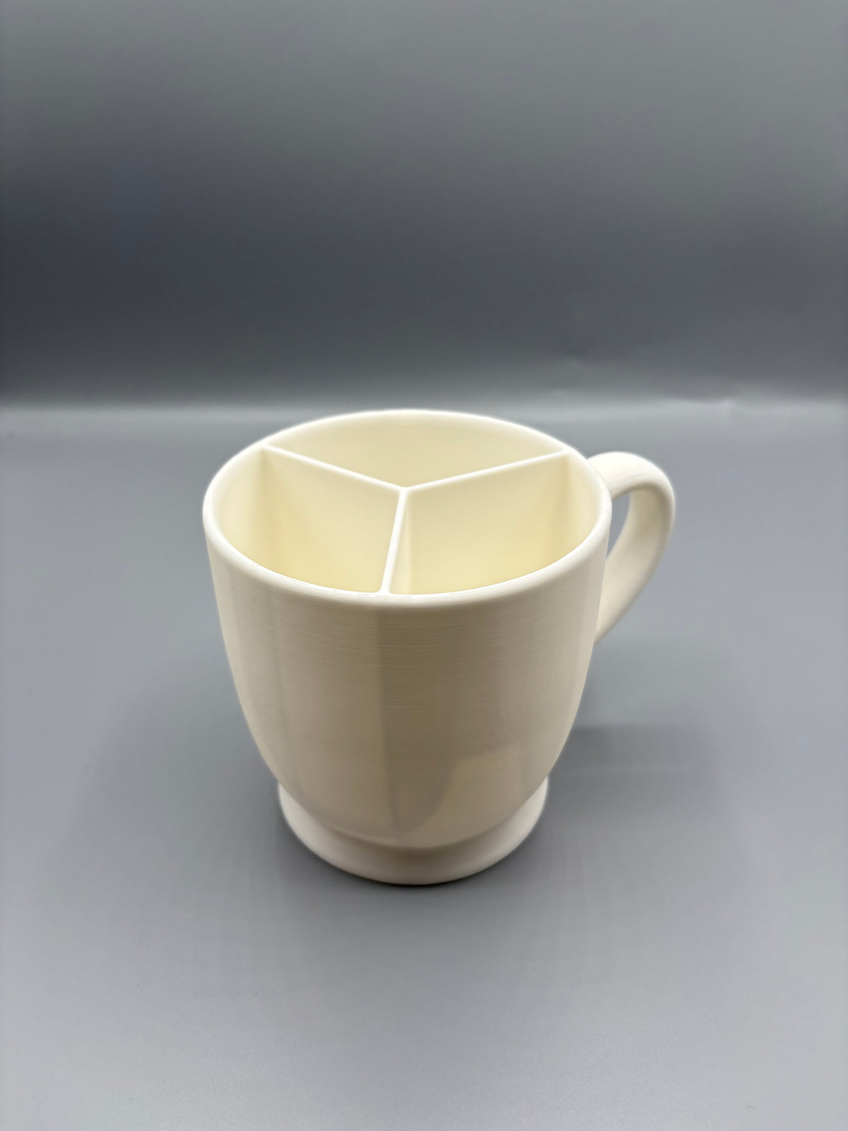 Cocoa Station Mug Organizer 3-Compartment Mug