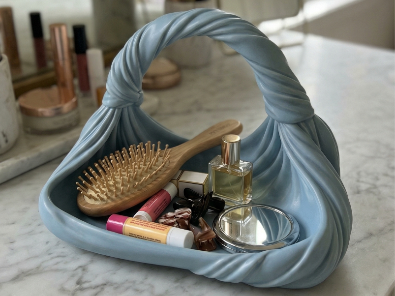 Luxury Twisted Makeup Organizer Tray