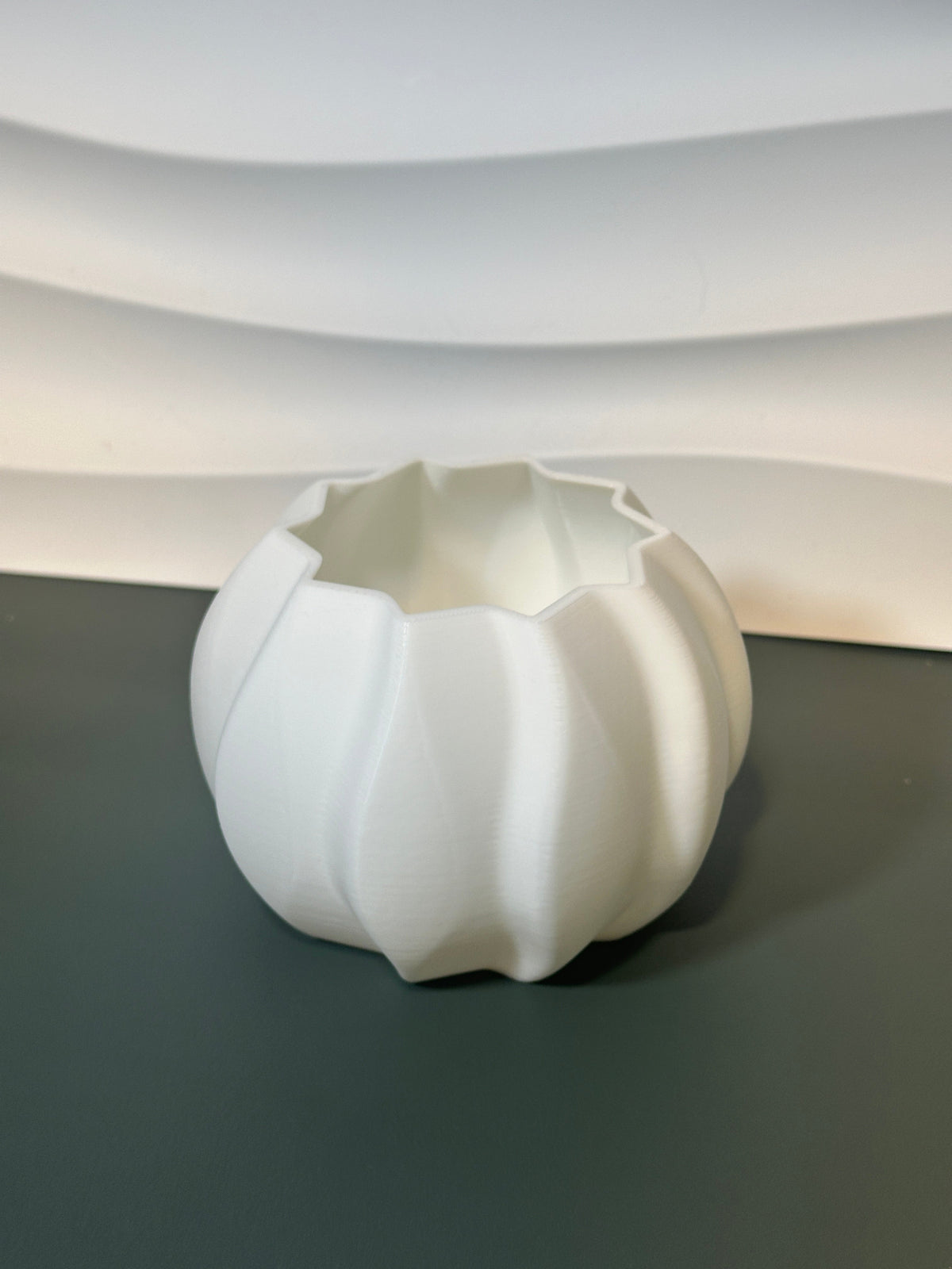 Beautiful Modern Plant Pot for House Plants – Large size (180mm)