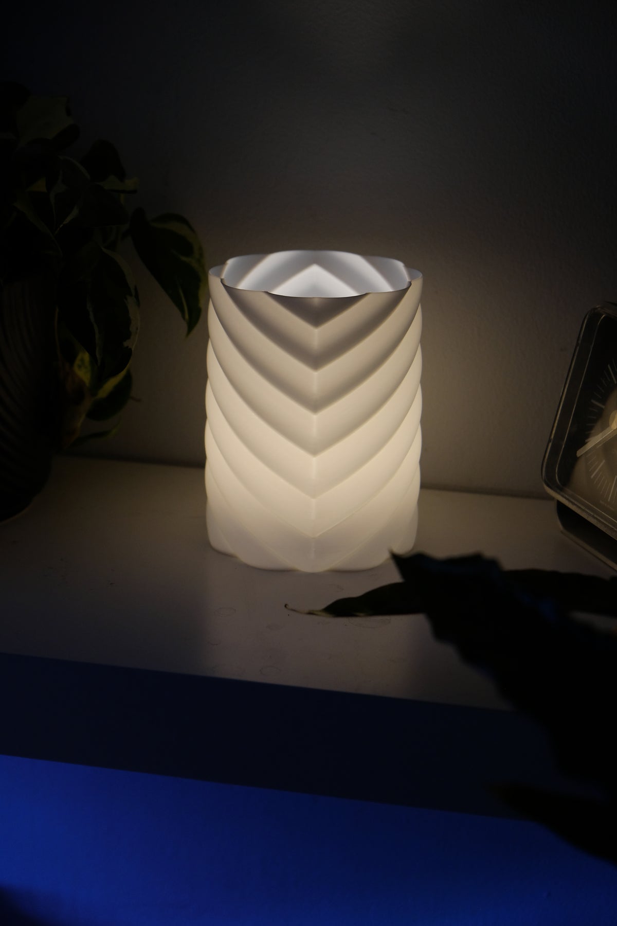 Chevron Wireless Lamp