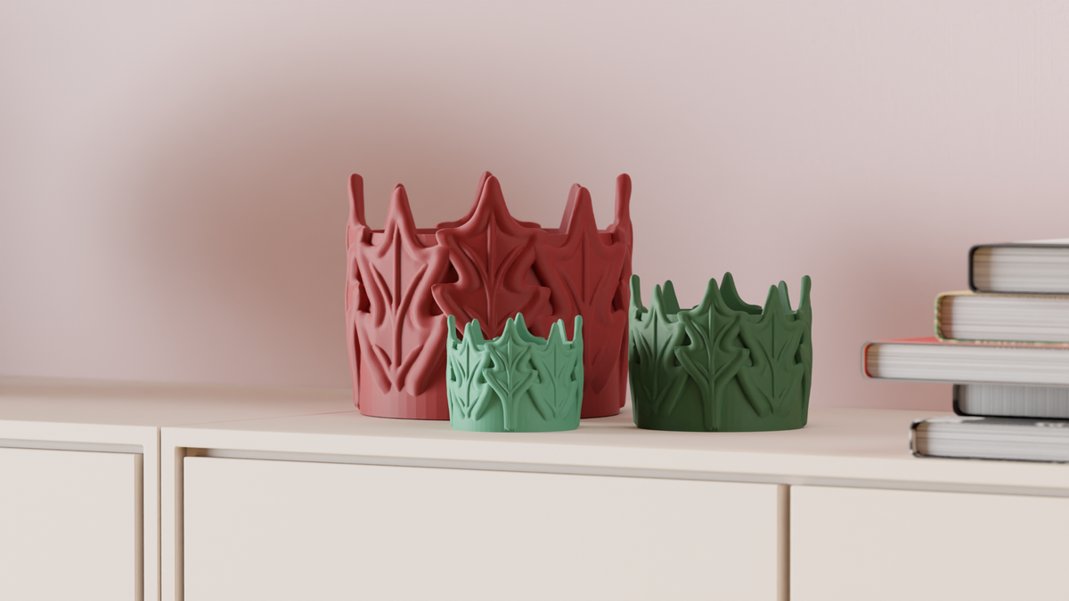 Christmas Holly Themed Plant Pot – Small size