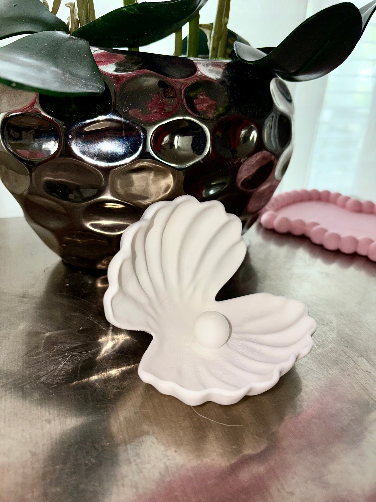 Coastal Clamshell Jewelry Tray with Pearl Accent