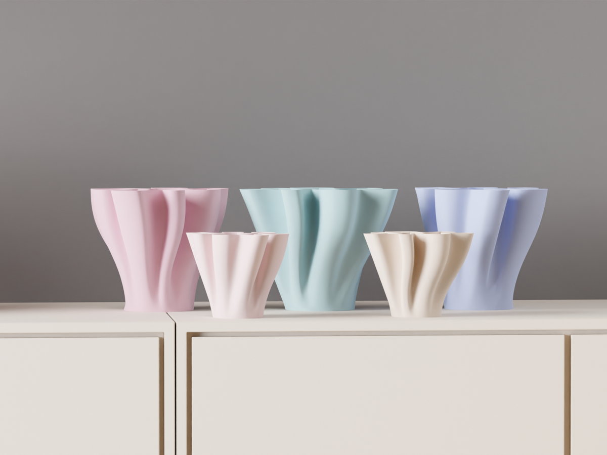 Elegant Vase Subtle Flowing Vase