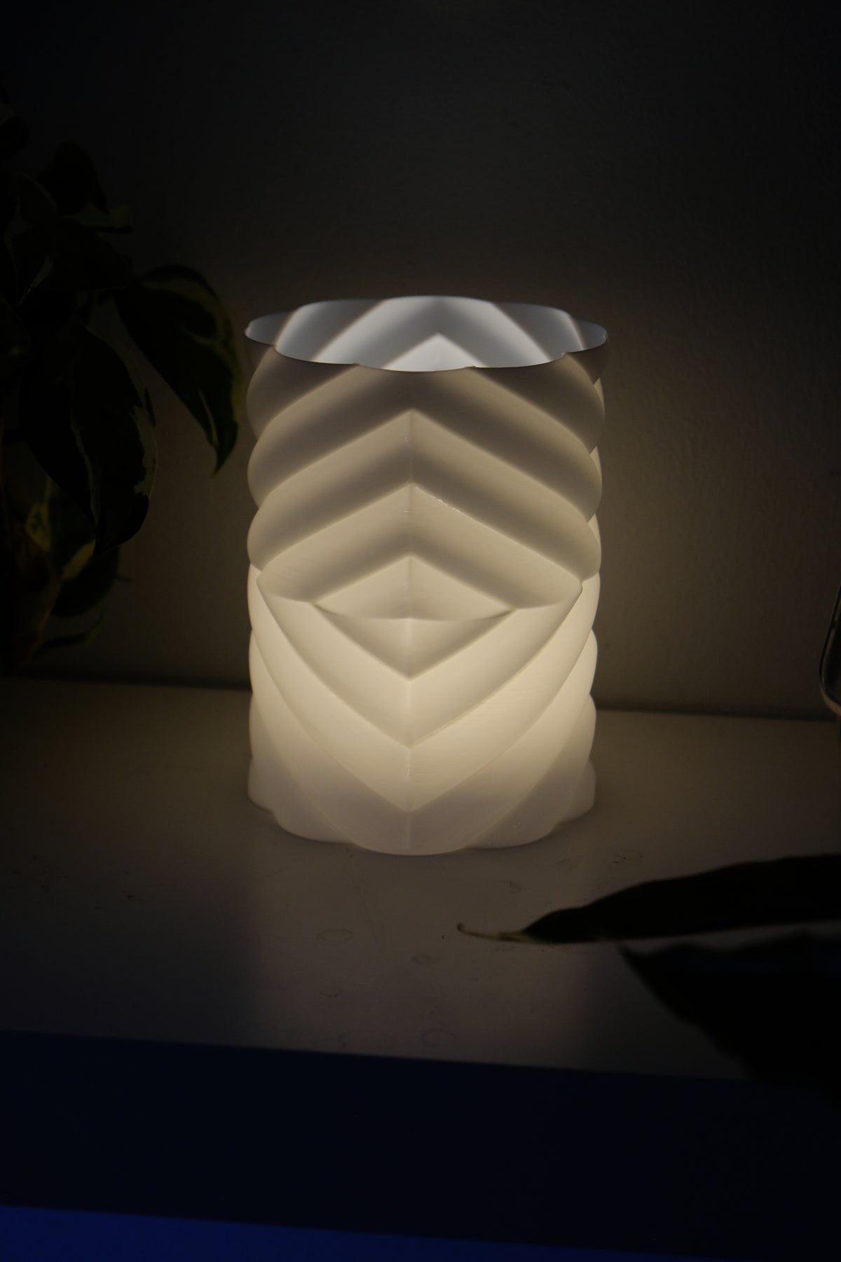 Geometric Diamond Wireless Lamp
