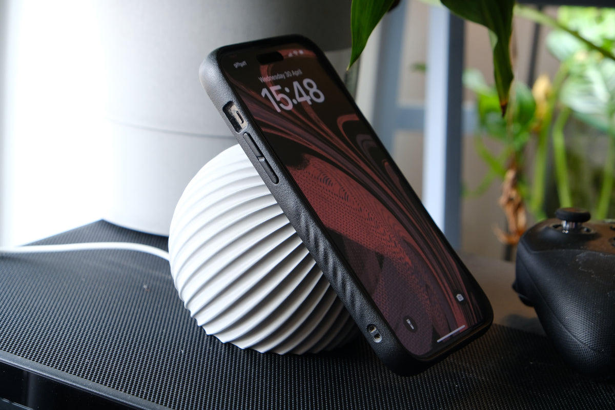 MagSafe-Compatible Charging Dock for Phone