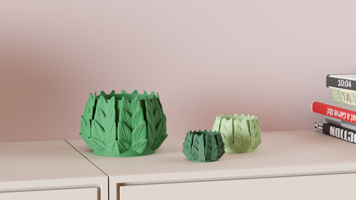 Plant Pot with 3d Leaf Design – Small size