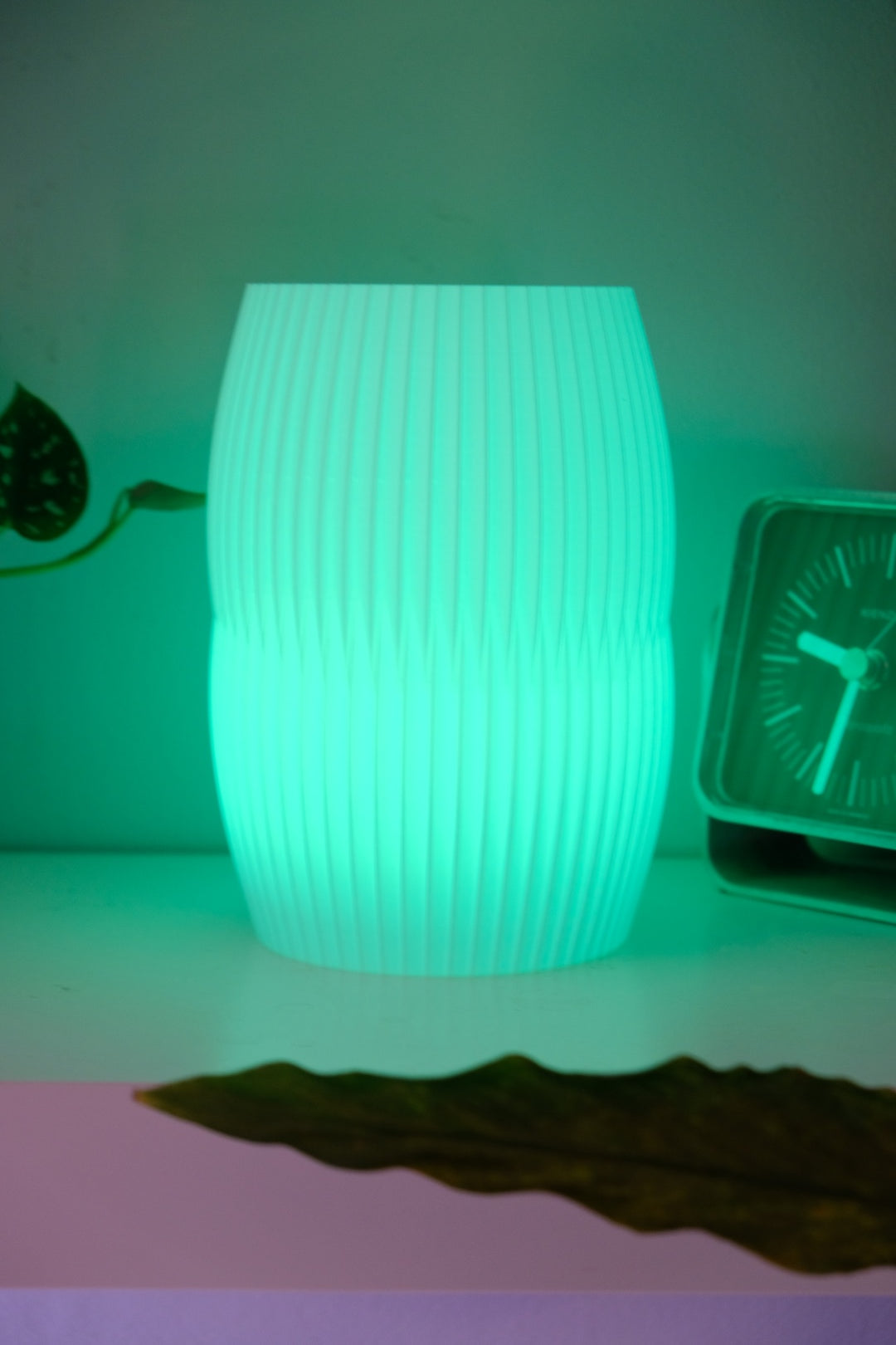 Ribbed Barrel Wireless RGB Lamp