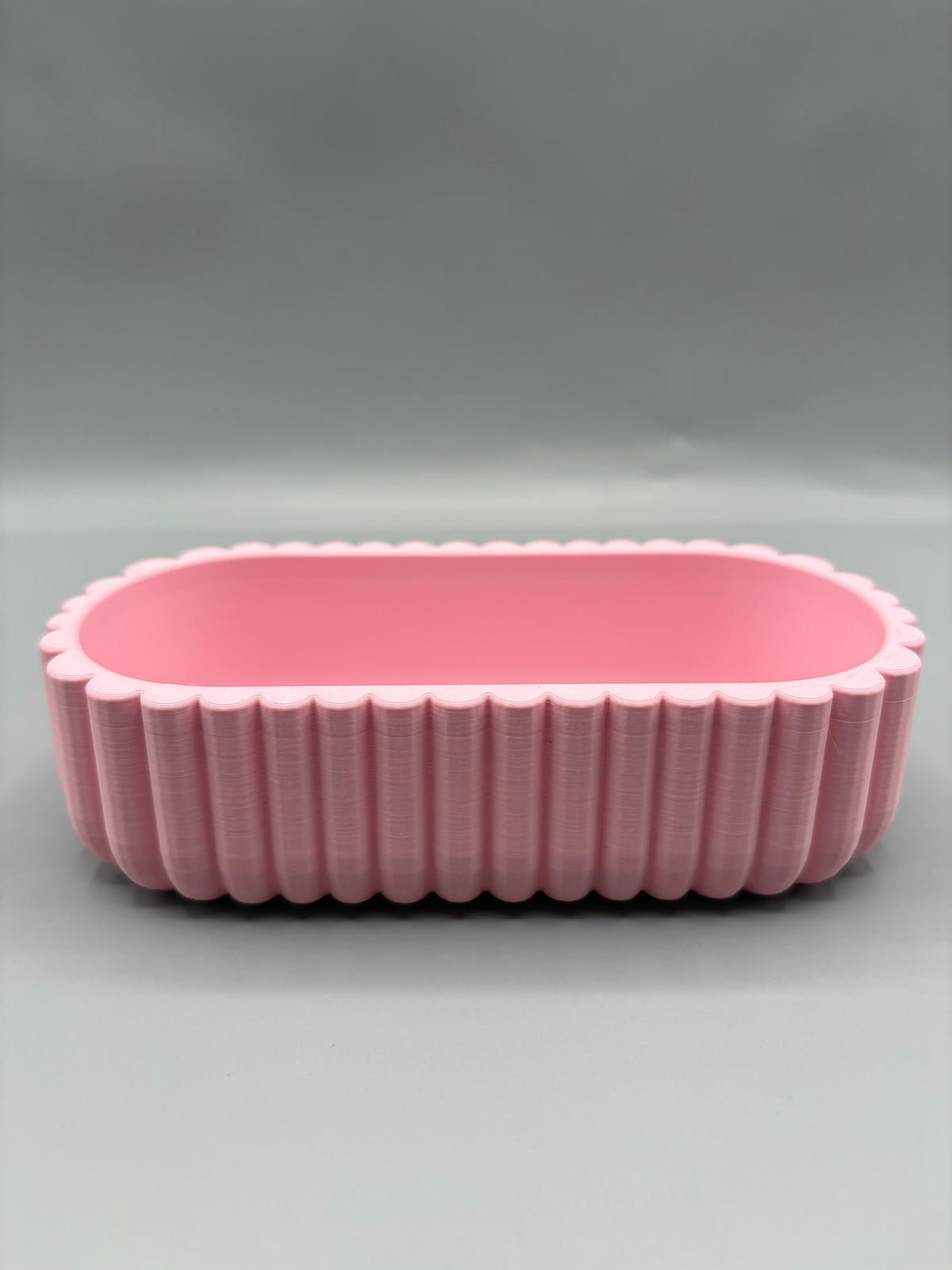 Scalloped Oval Vanity Tray — Minimalist Decor