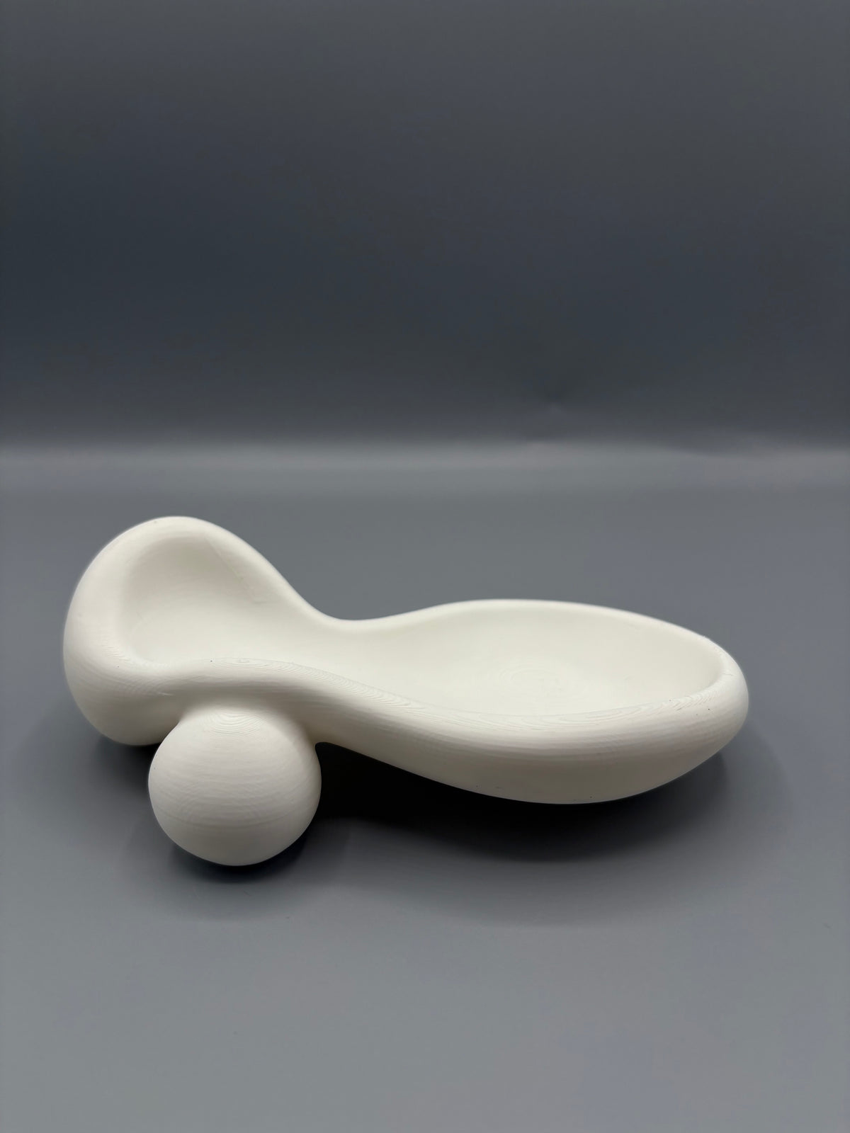 Sculptural Jewelry Tray with Modern Minimal Design