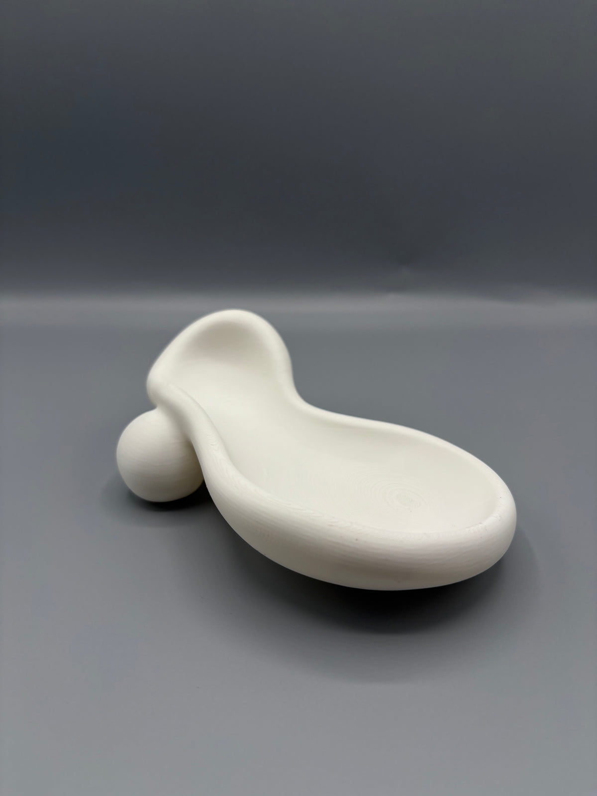 Sculptural Jewelry Tray with Modern Minimal Design