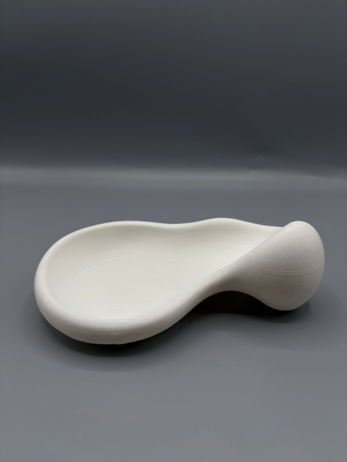 Sculptural Jewelry Tray with Modern Minimal Design