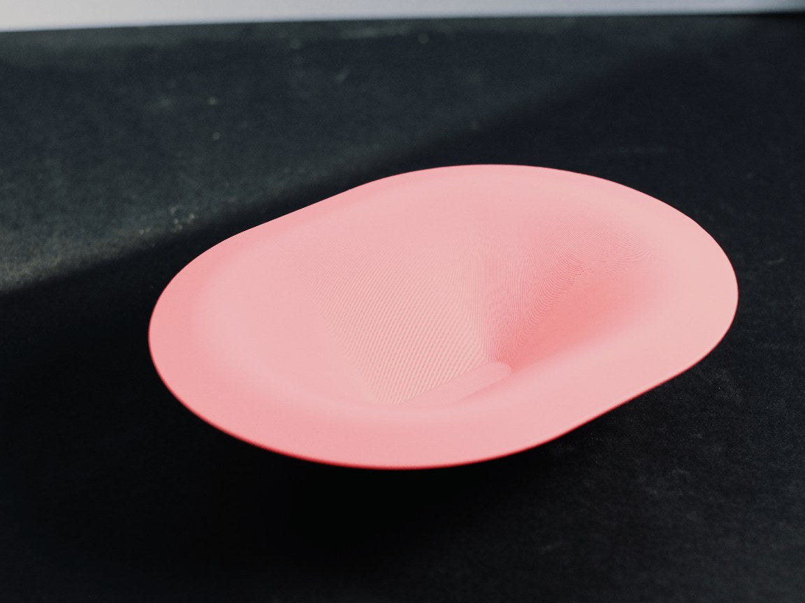 Soft curve pill-shaped catch-all tray bowl
