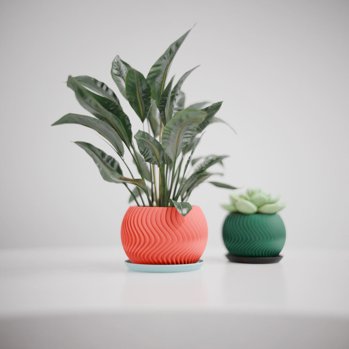 Sphera Beautiful Spherical Planter with Drip Tray