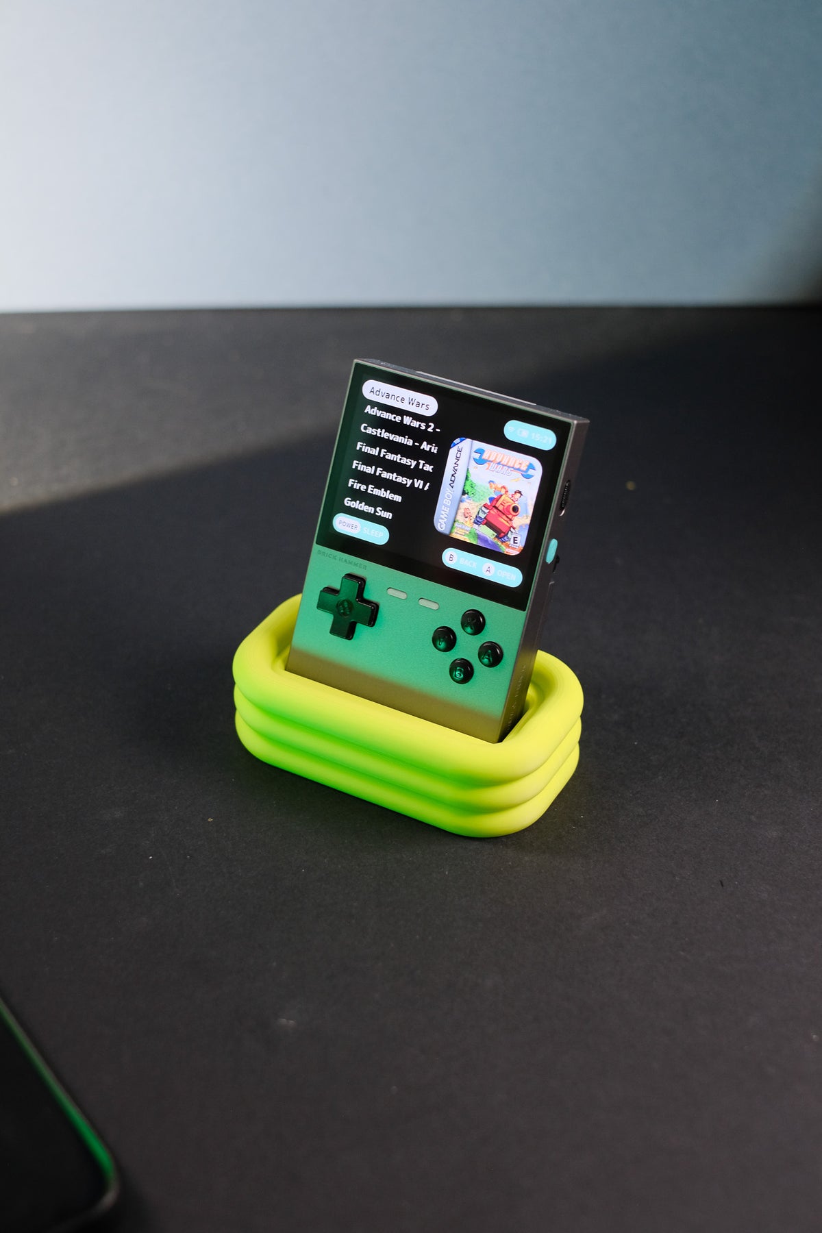 Trimui Brick Retro Console Desktop Stand