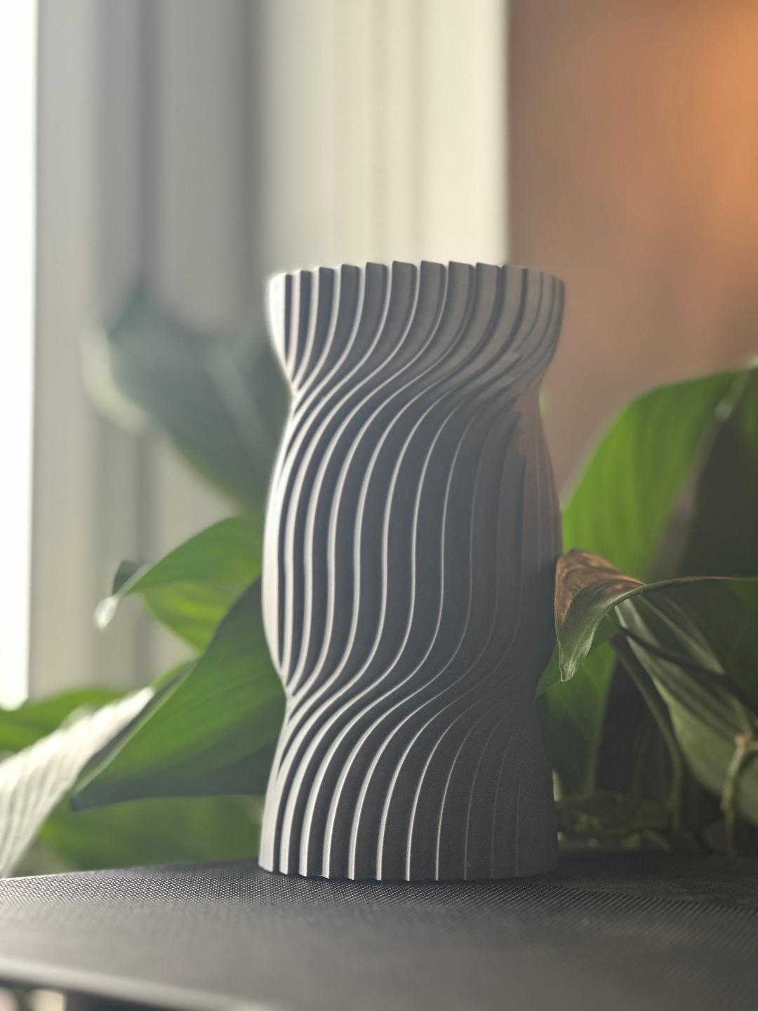 Unique Vase Modern Sweety Shape Geometric Vase