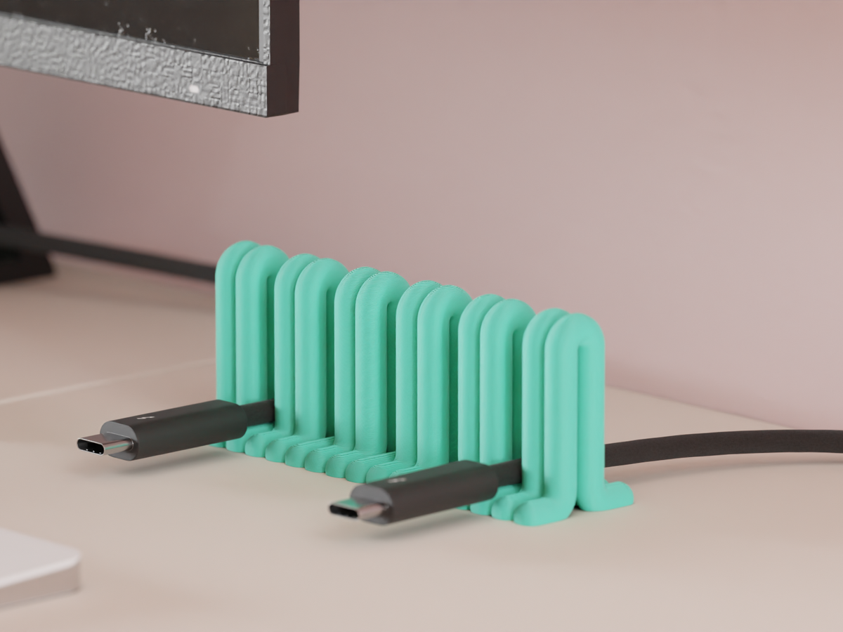 USB Cable Dekstop Clamp