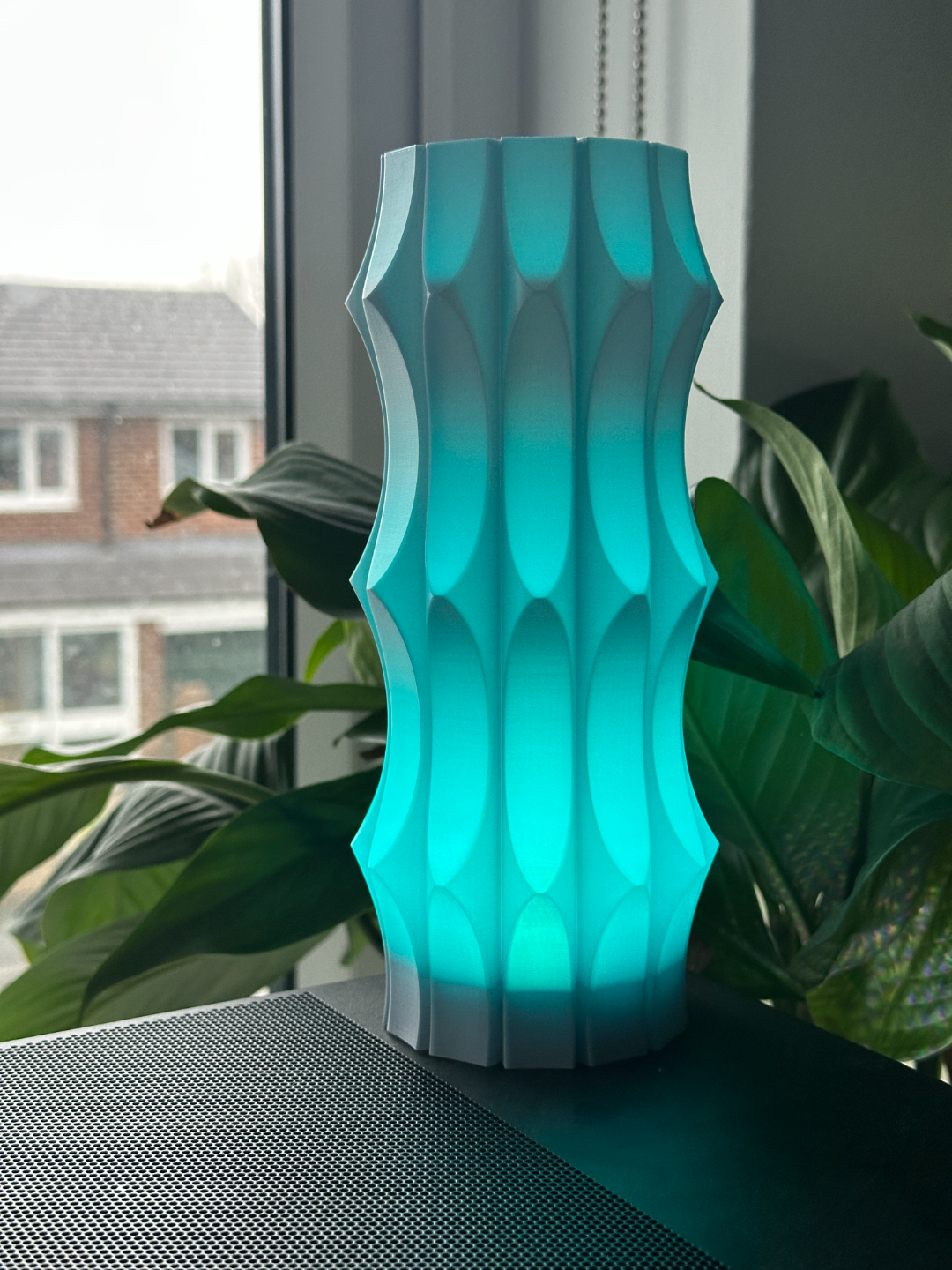 Wavy Stack Wireless Table Lamp